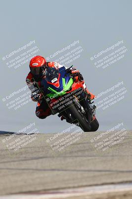 media/Mar-24-2025-2WTD (Mon) [[55b4b08488]]/B Group/1120am (Outside Grapevine)/